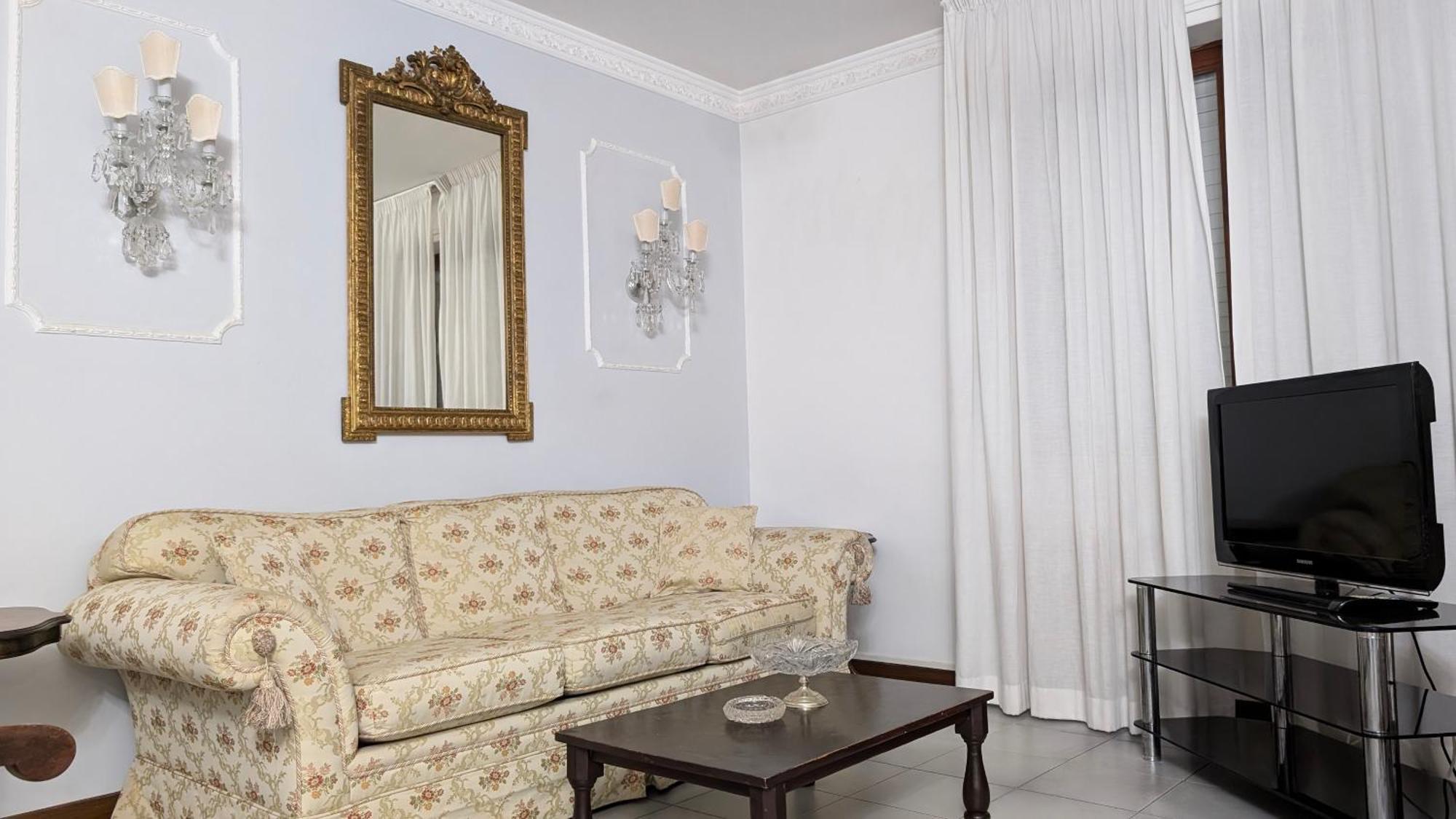 Sistershouse Appartement Casal Palocco Buitenkant foto