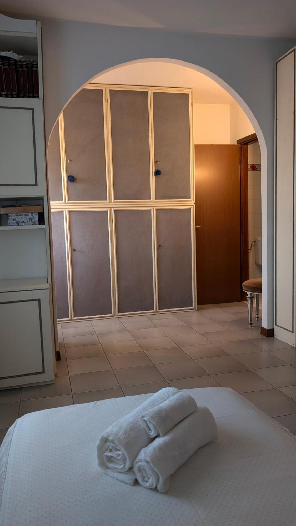 Sistershouse Appartement Casal Palocco Buitenkant foto